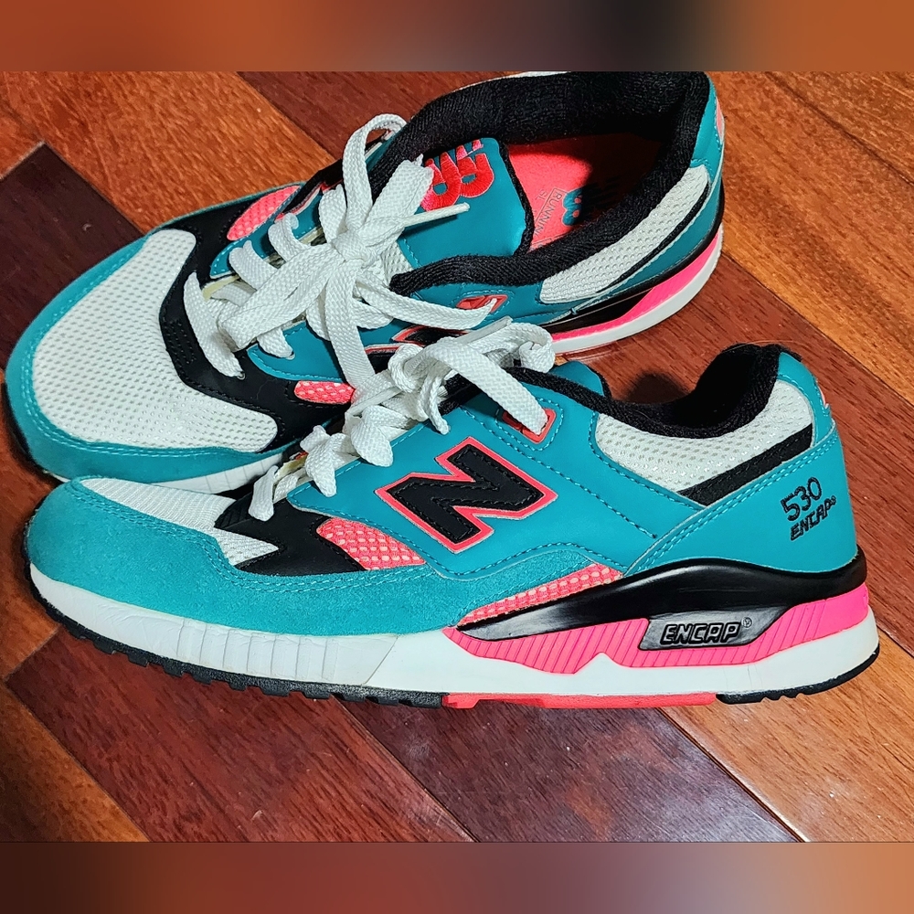 EUC New Balance runners